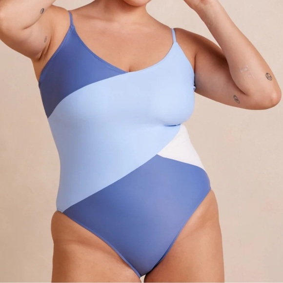 Summersalt The Marina Blue Colorblock One-Piece Swimsuit 22 Plus Bathing Suit - Picture 1 of 12
